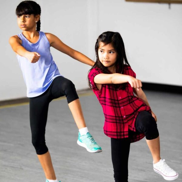 young girls dancing hip hop